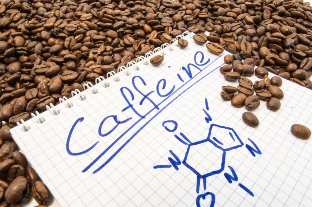 تداخل قرص کلسیم با قهوه | چای چه ویتامین هایی را از بین میبرد