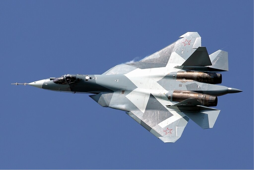 ورود جنگنده‌های نسل پنجم روسیه رسما تایید شد/ عکس