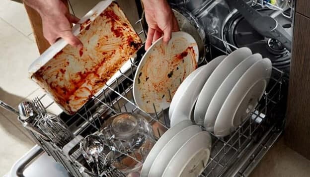 چرا ماشین ظرفشویی تمیز نمیشوره نی نی سایت | علت تمیز نشستن ماشین ظرفشویی ال جی